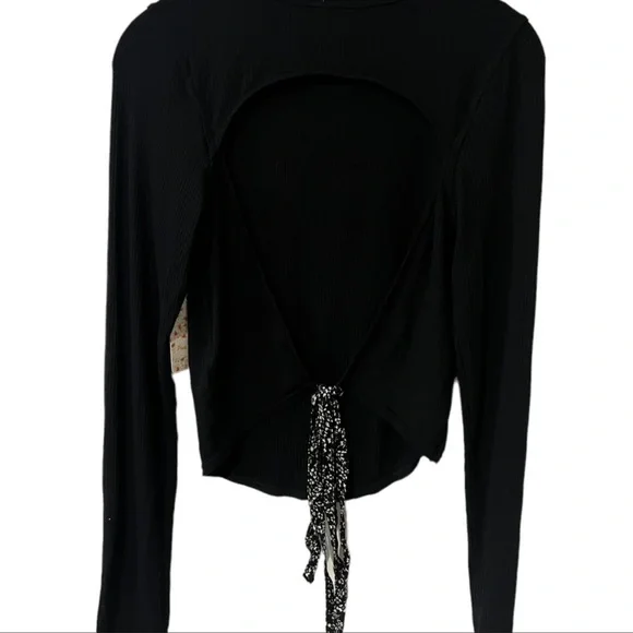 Free people edge of town black backless tie turtle neck top - Picture 2 of 5
